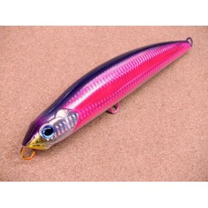 画像: Mangrove Studio・STRIKE PRO Magnum Minnow 200 Lipless Bevel /ケイムラブルピンインパクト 限定色